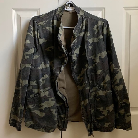 Camo Jacket - Picture 1 of 4